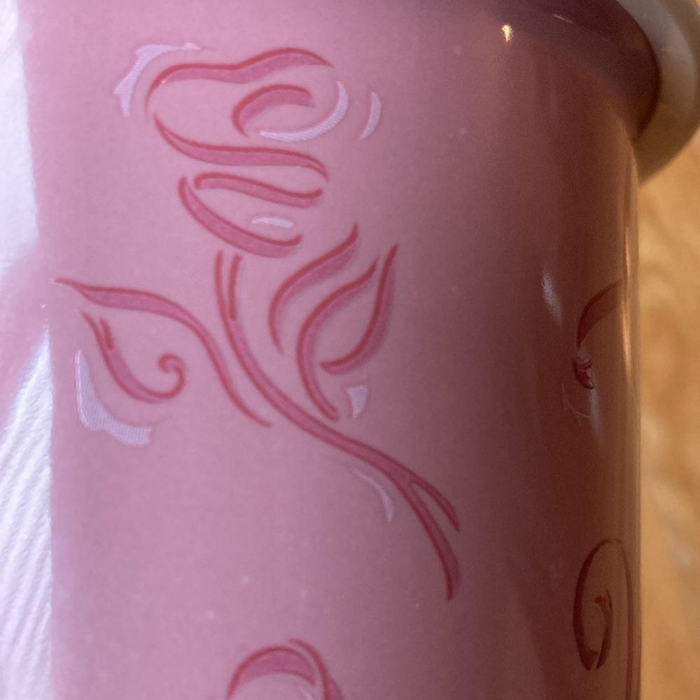 BREAST CANCER THERMAL TRAVEL MUG & SOCKS - Picture 4 of 11
